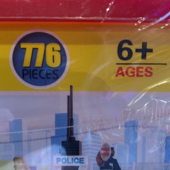 City SWAT Team Building Blocks By ExerciseNPlay 776 Pieces in Storage Tub NEW - Picture 2 of 7